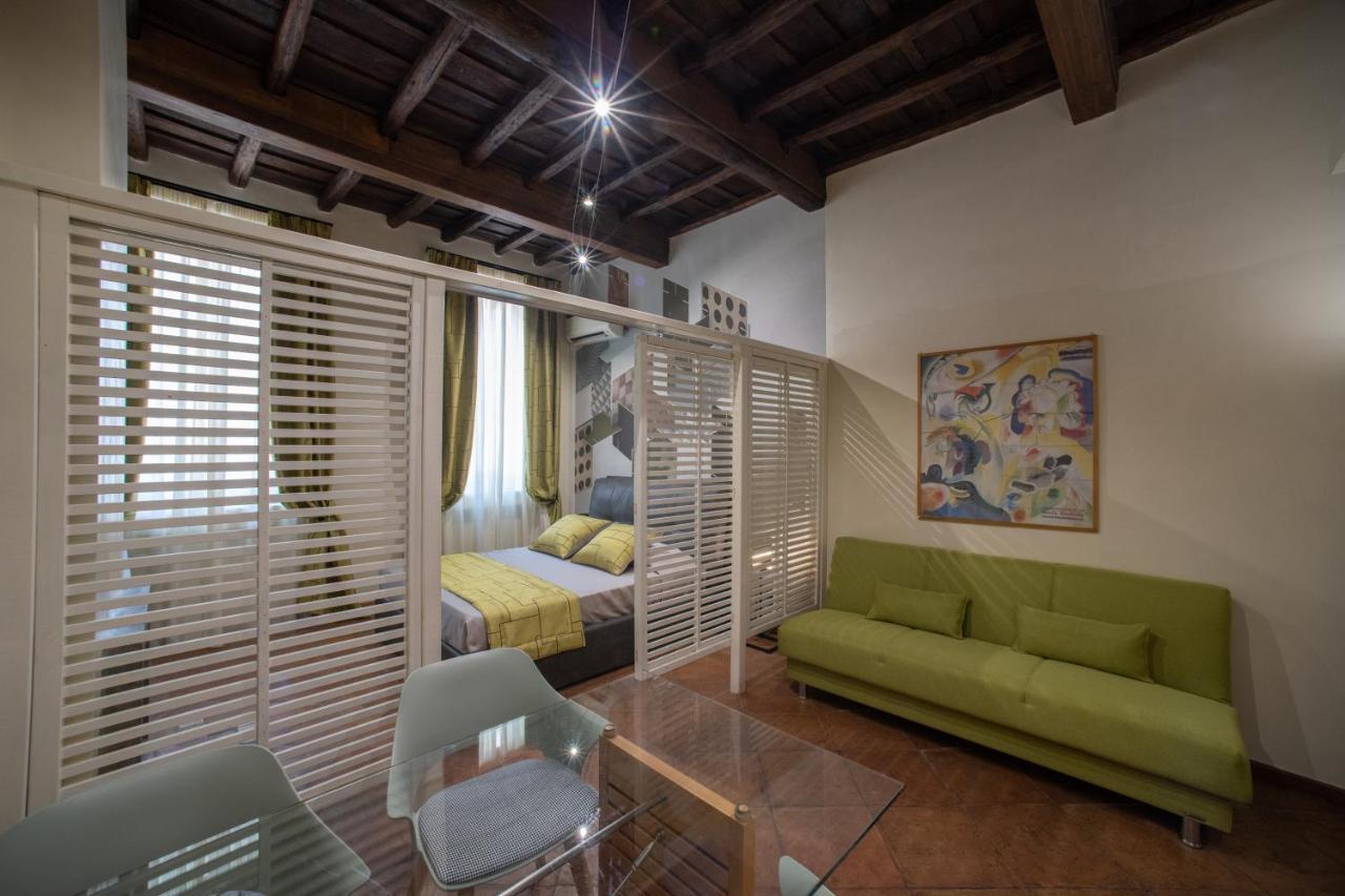 Appartamento Vittoria House Roma Esterno foto